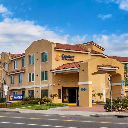 Comfort Inn & Suites Ventura Beach Bagian luar foto